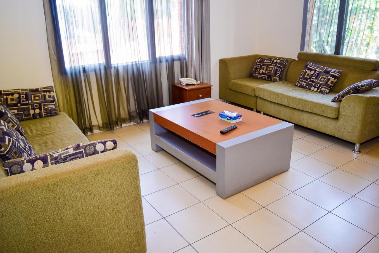 One Click Hotel Кигали Экстерьер фото