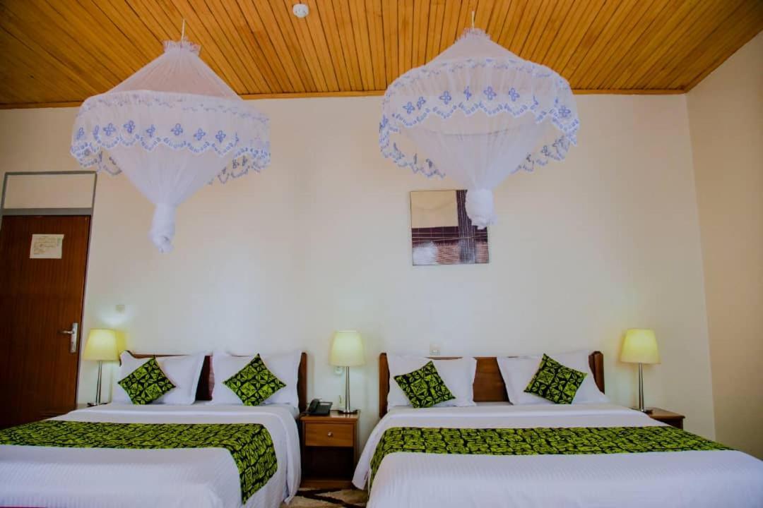 One Click Hotel Кигали Экстерьер фото