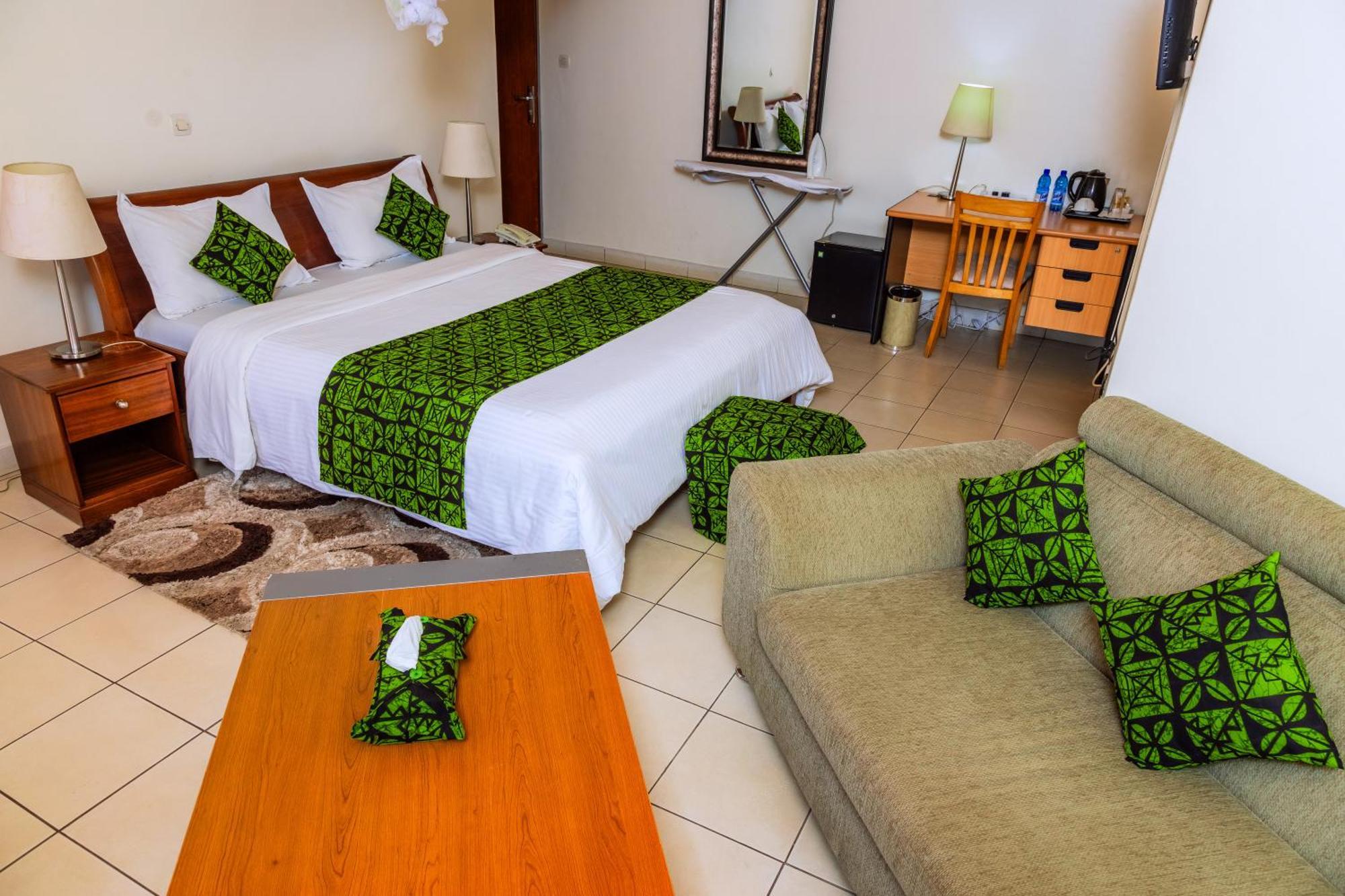 One Click Hotel Кигали Экстерьер фото