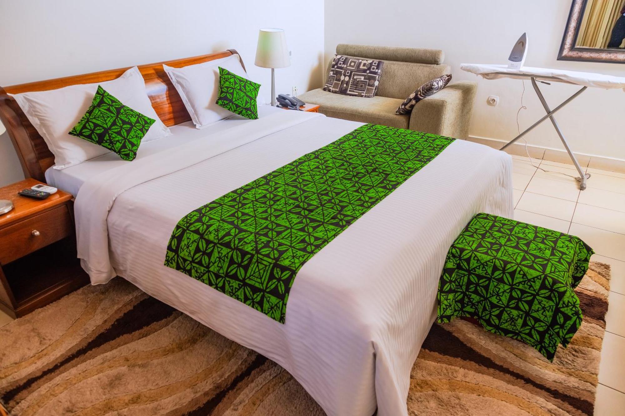 One Click Hotel Кигали Экстерьер фото